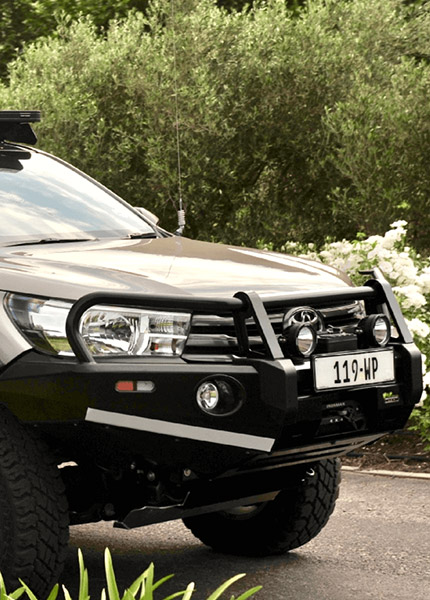 toyota land cruiser safari vehicle